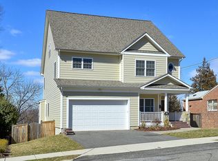 894 N Nottingham St, Arlington, VA 22205