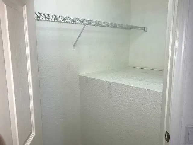 953 Rock Harbor Ave — Photo 15