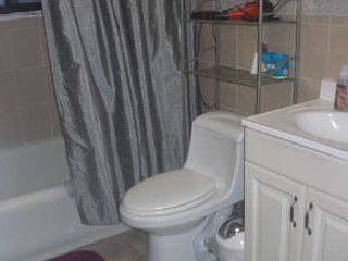 3rd image of 425 Leland Ave