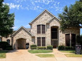 1040 Blueberry Ct, Crowley, TX 76036