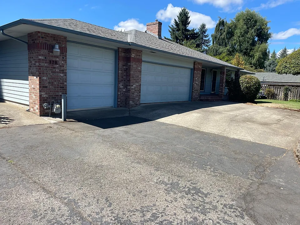 170 Kimeron St SE