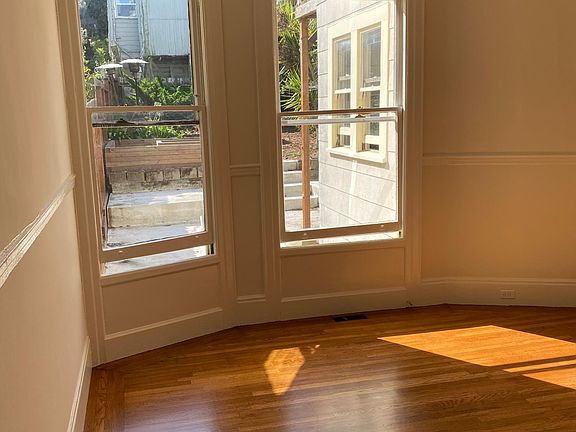 3rd image of 431 Frederick St APT 2