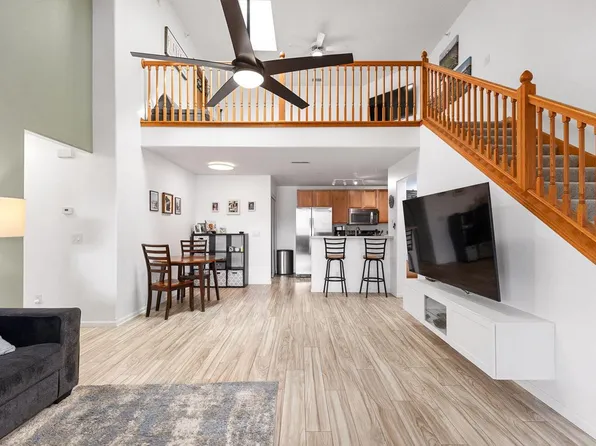 2933 West Drexel AVENUE #509, Franklin, WI 53132