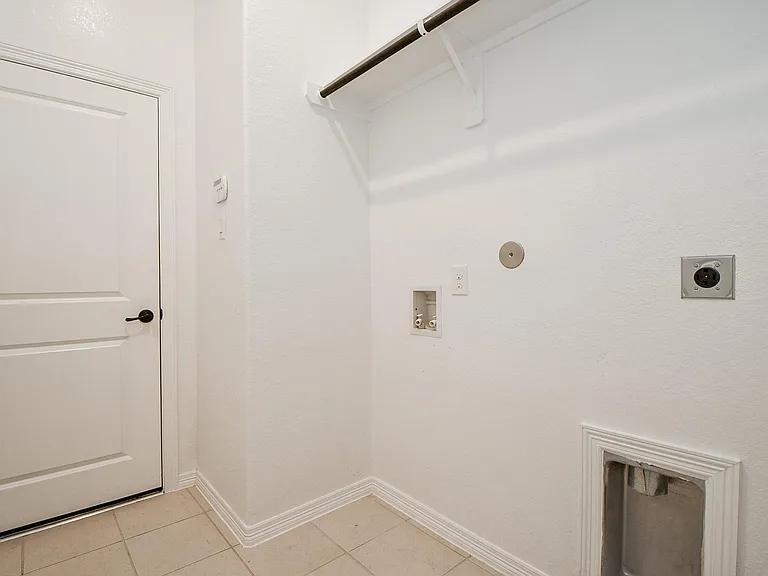18331 Pedernales Springs Dr — Photo 28