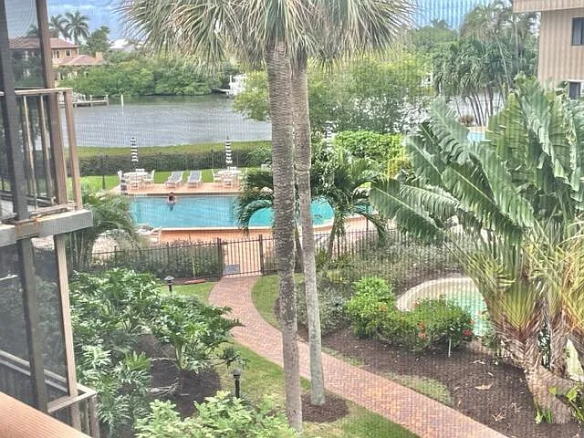 2 bed, 2.0 bath, 1121 sqft, $2,500 — Photo 1