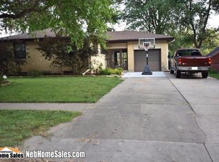 2553 Kessler Blvd, Lincoln, NE 68502