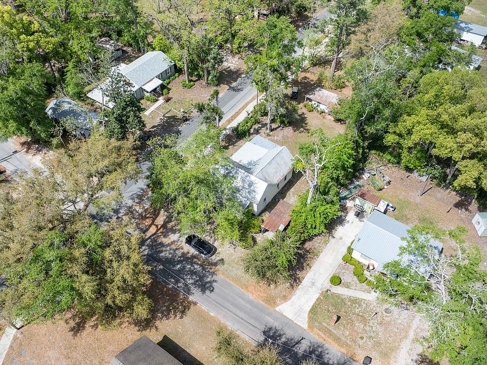 31st image of 220 Green Ave SW