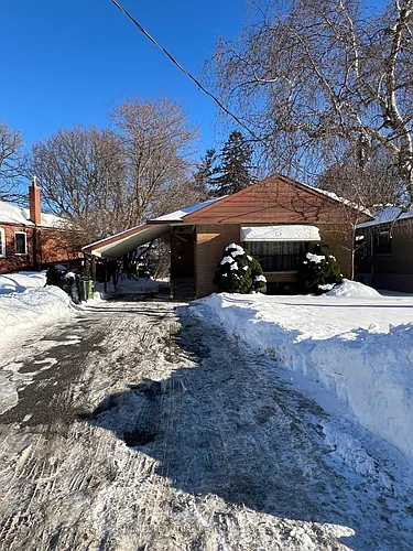 21 Mackinac Cres #MAIN Photo 1