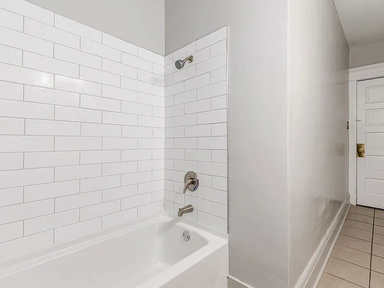 25 E Blake Ave — Photo 14