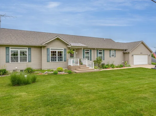 20777 Walnut Dr, Reed City, MI 49677