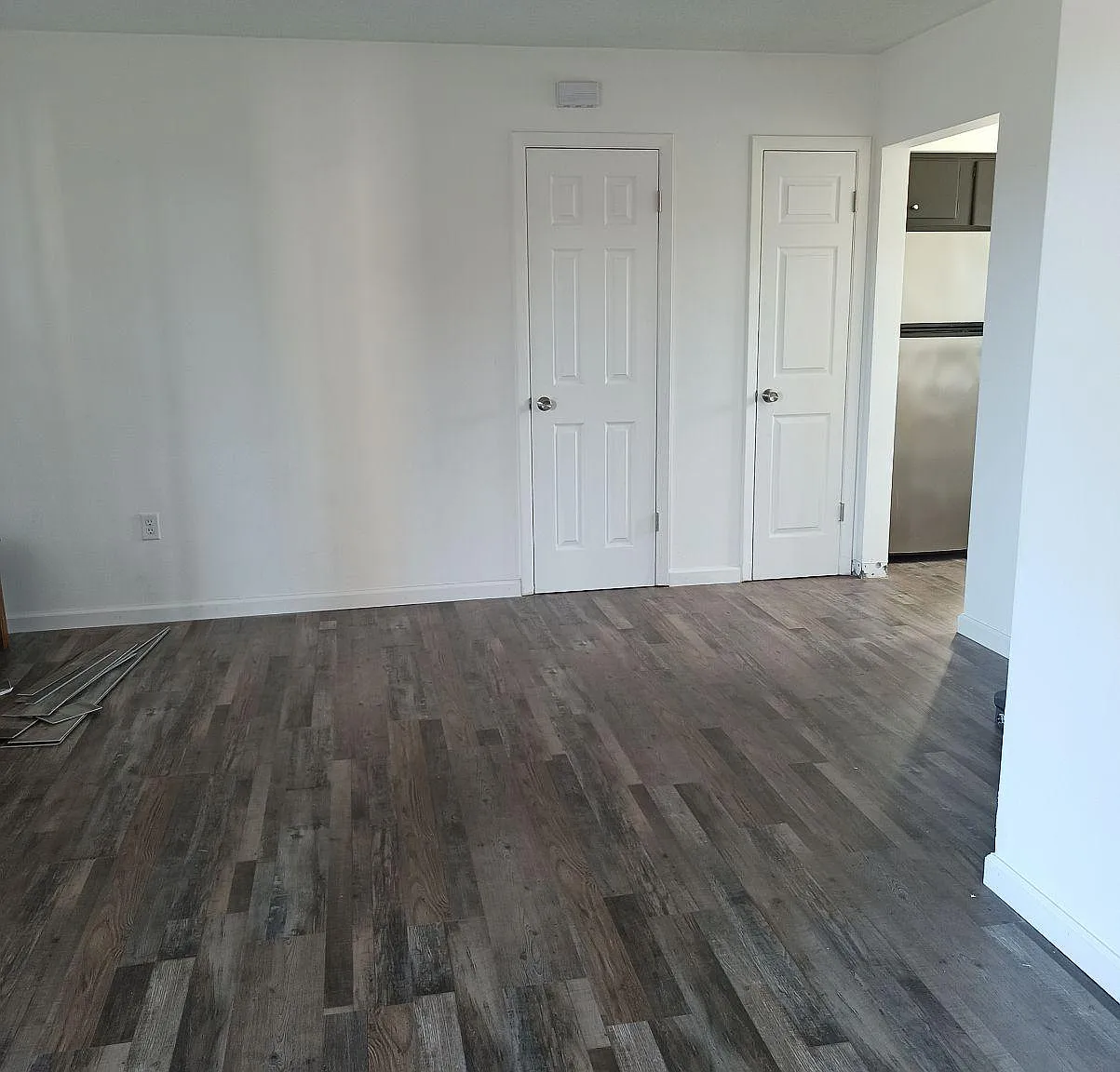 5505 Hernandes Dr — Photo 4