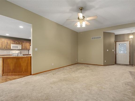 5th image of 5201 NW Primrose Ct