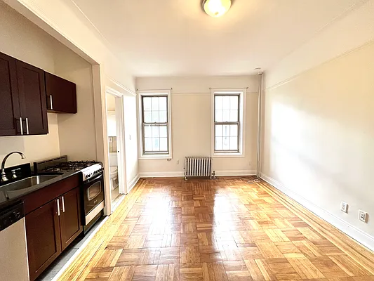 Rented by A&E Real Estate Management | media 1