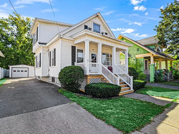 1317 Maple St, Utica, NY 13502