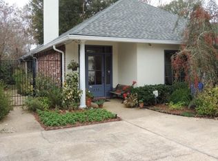 1232 E Stanwick Pl, Baton Rouge, LA 70810