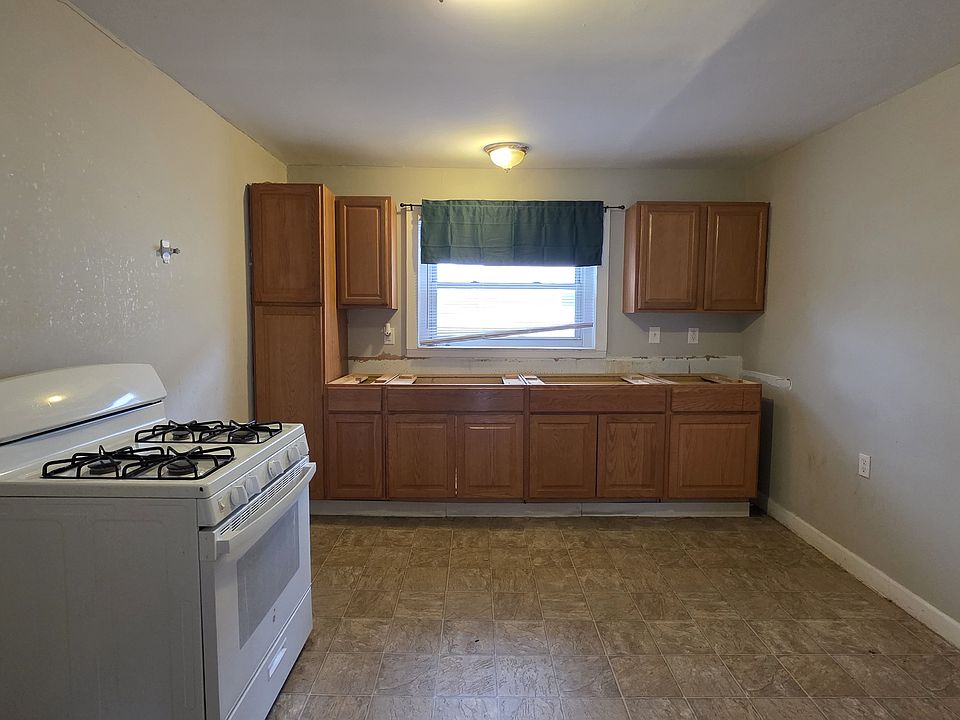 1st image of 315 Winthrop Ave #6