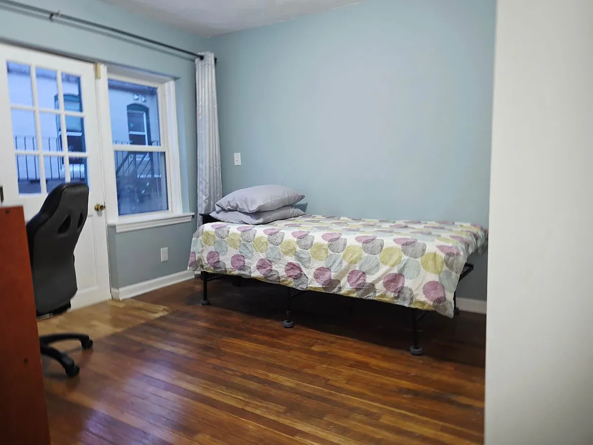 Photo 2 of 24 - 84 Gordon St #403 - Brighton, MA Building Photo - 84 Gordon St #403