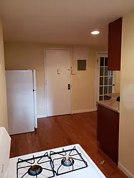 Rented by Dekom Inc.