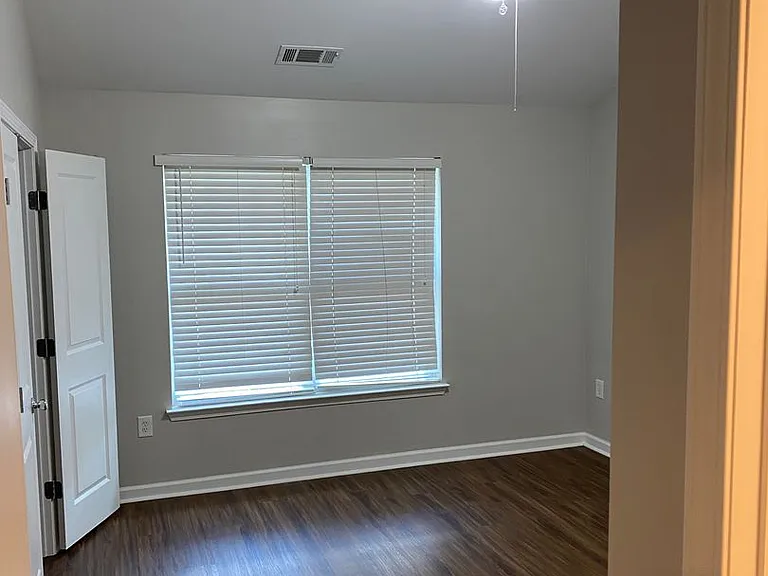 1035 Barnett Shoals Rd #732 — Photo 7