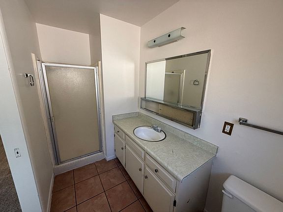 3rd image of 41055-41057 Alder Ave