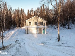 15548 Teresa Dr, Palmer, AK 99645