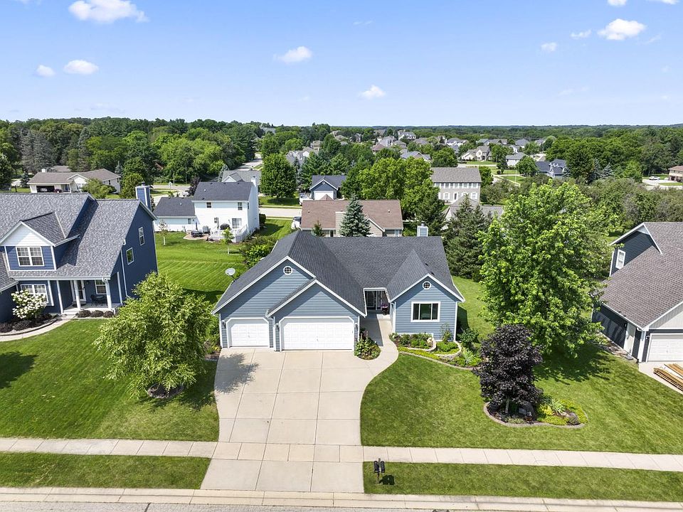 1st image of 1190 Aeppler WAY