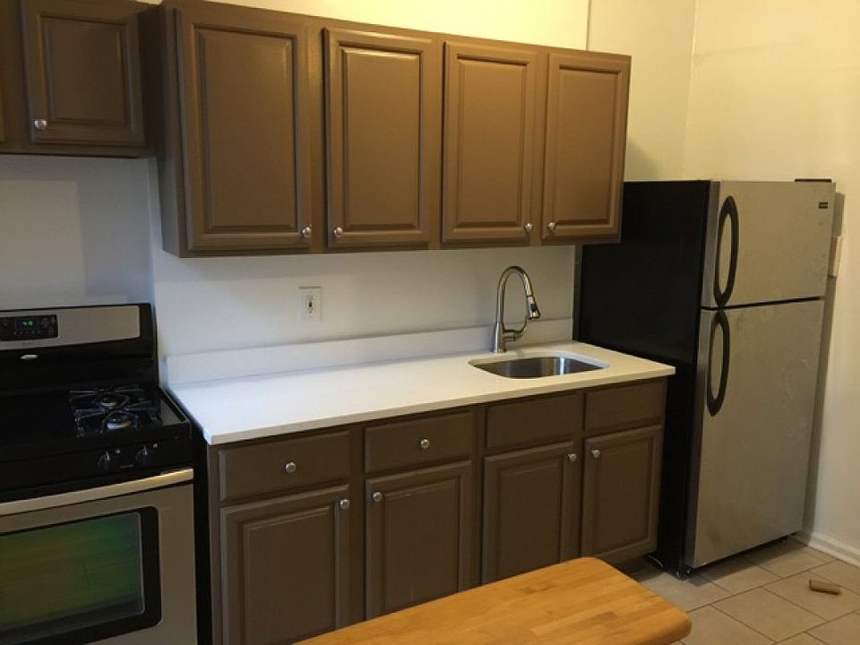1st image of 703 W 184th St APT 1E