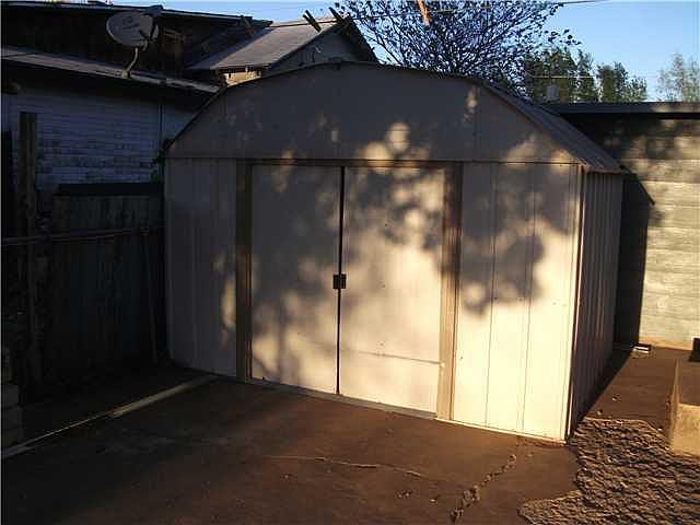 2nd image of 121 N 14th St