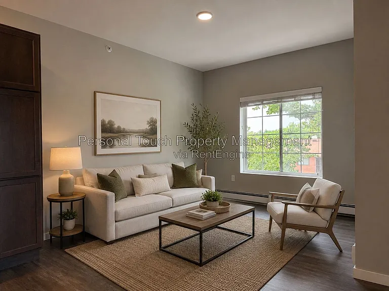 600 8th St S #302 — Photo 8