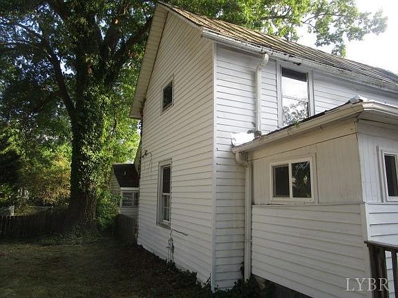 2nd image of 1017 South Ave