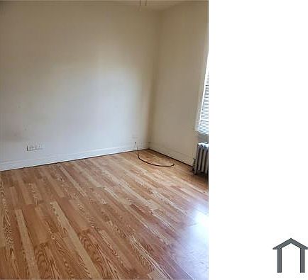 3rd image of 8749 S Kingston Ave #2