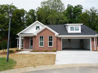 206 Helix Ct, Yadkinville, NC 27055
