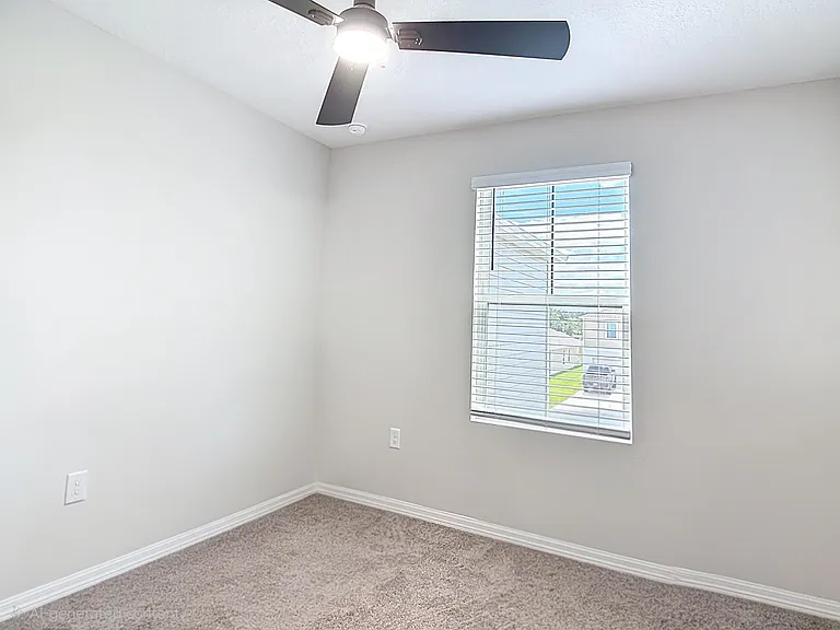 1504 Hummingbird Rd — Photo 16