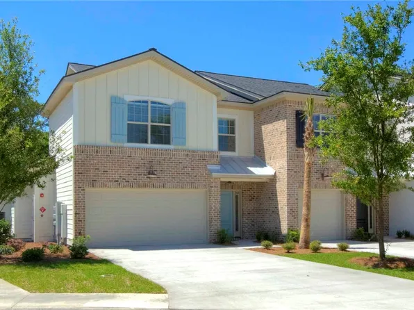 205 Mariners Cir, Saint Simons Island, GA 31522