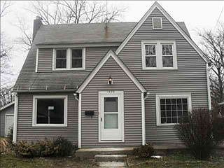 1st image of 1420 E Beardsley Ave