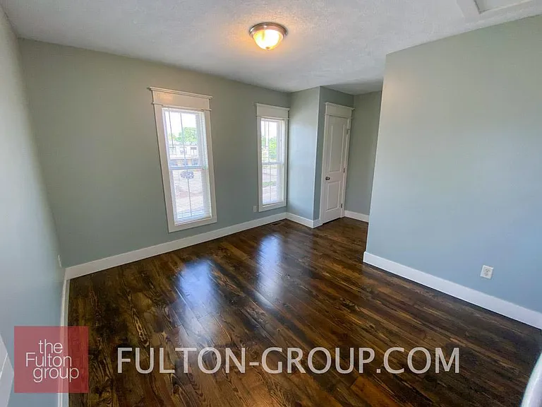 840 Michigan St NE — Photo 15