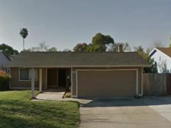 9828 Crimsonwood Way, Sacramento, CA 95827