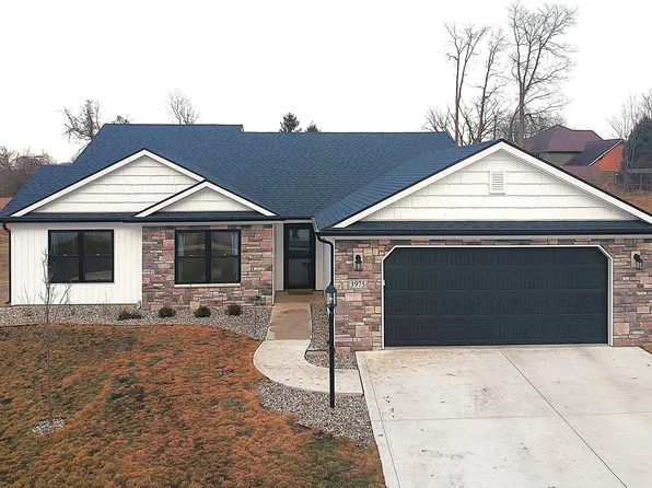 3975 Kings Pass, Warsaw, IN 46582