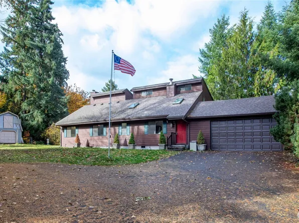 6541 Lake Saint Clair Drive SE, Olympia, WA 98513