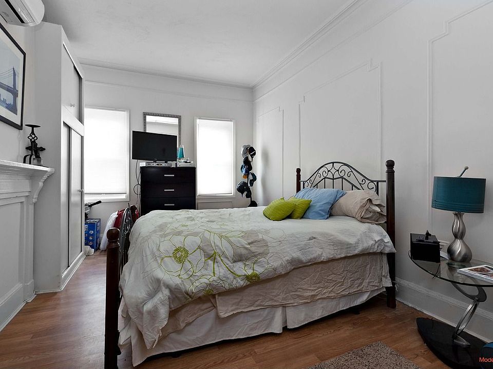 1st image of 4742 Vernon Blvd APT 2R
