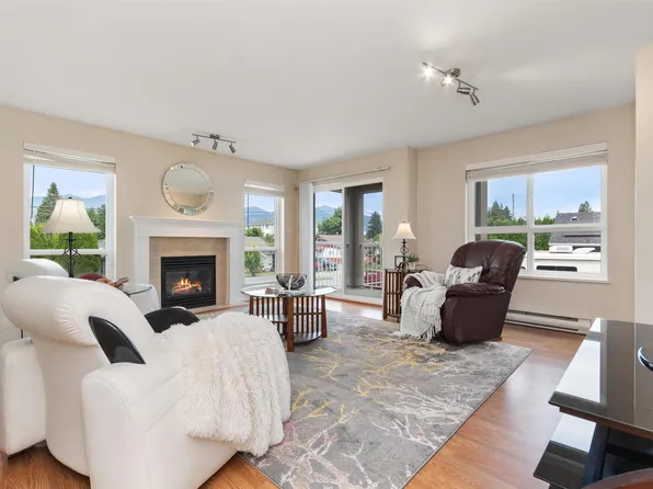 45773 Victoria Ave #205, Chilliwack, BC V2P 2T4