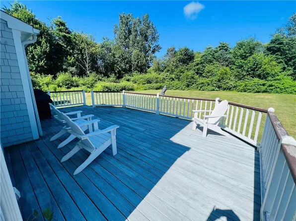 179 Vista Cir, North Kingstown, RI 02852