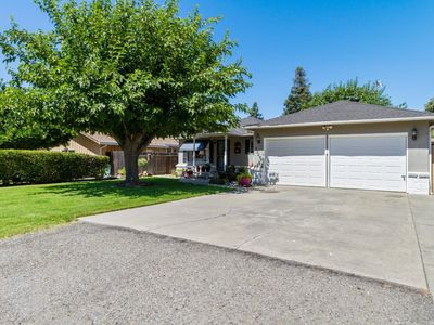 9568 Oak Grove Ave, Knights Landing, CA, 95645