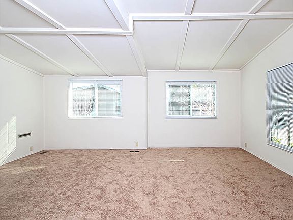 5th image of 580 Ahwanee Ave Spc 29