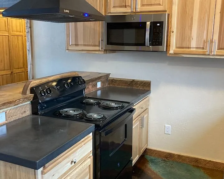 597 Iowa Ave #1 — Photo 7
