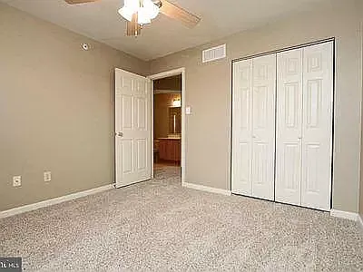 420 Lynrose Ct — Photo 32