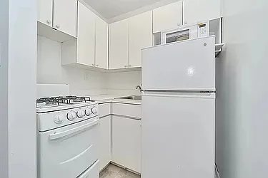 Rented by Living New York