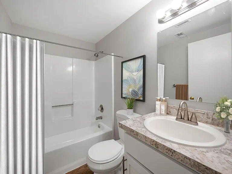 Creekside at Fenton Heights — Photo 38