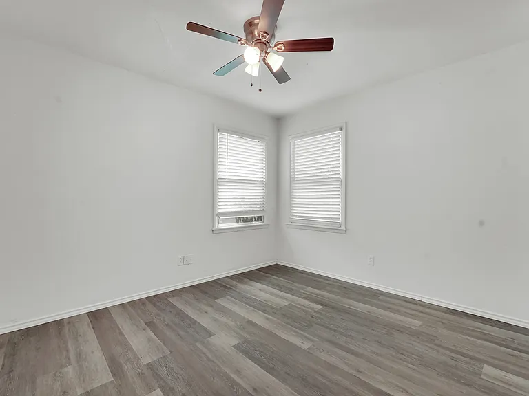 2682 Wasina Dr — Photo 11