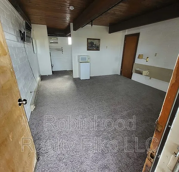 340 6th St #12 — Photo 3